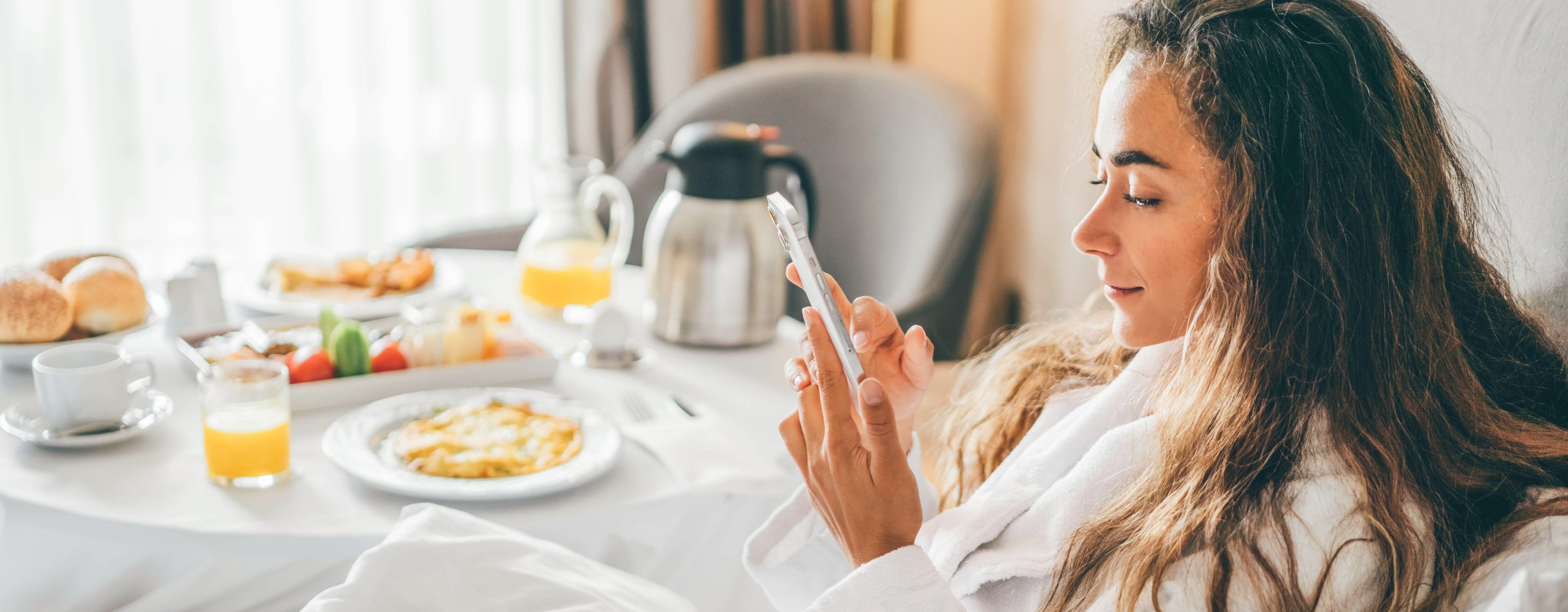 OCA Hoteliers Use Social Media .jpg